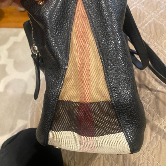 Burberry crossbody purse Maidstone - Picture 5 of 8